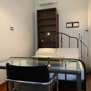 Pensión Smoorooms Trastevere, Roma
